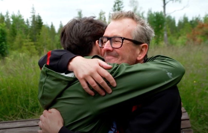 ”Farmen”-deltagaren Graham tvingas lämna programmet på grund av sjukdom