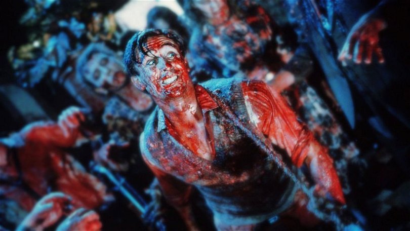Huvudrollen i Peter Jacksons Braindead är täckt i blod.