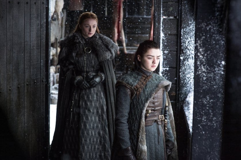Sophie Turner och Maisie Williams som Sansa och Arya i Game of Thrones
