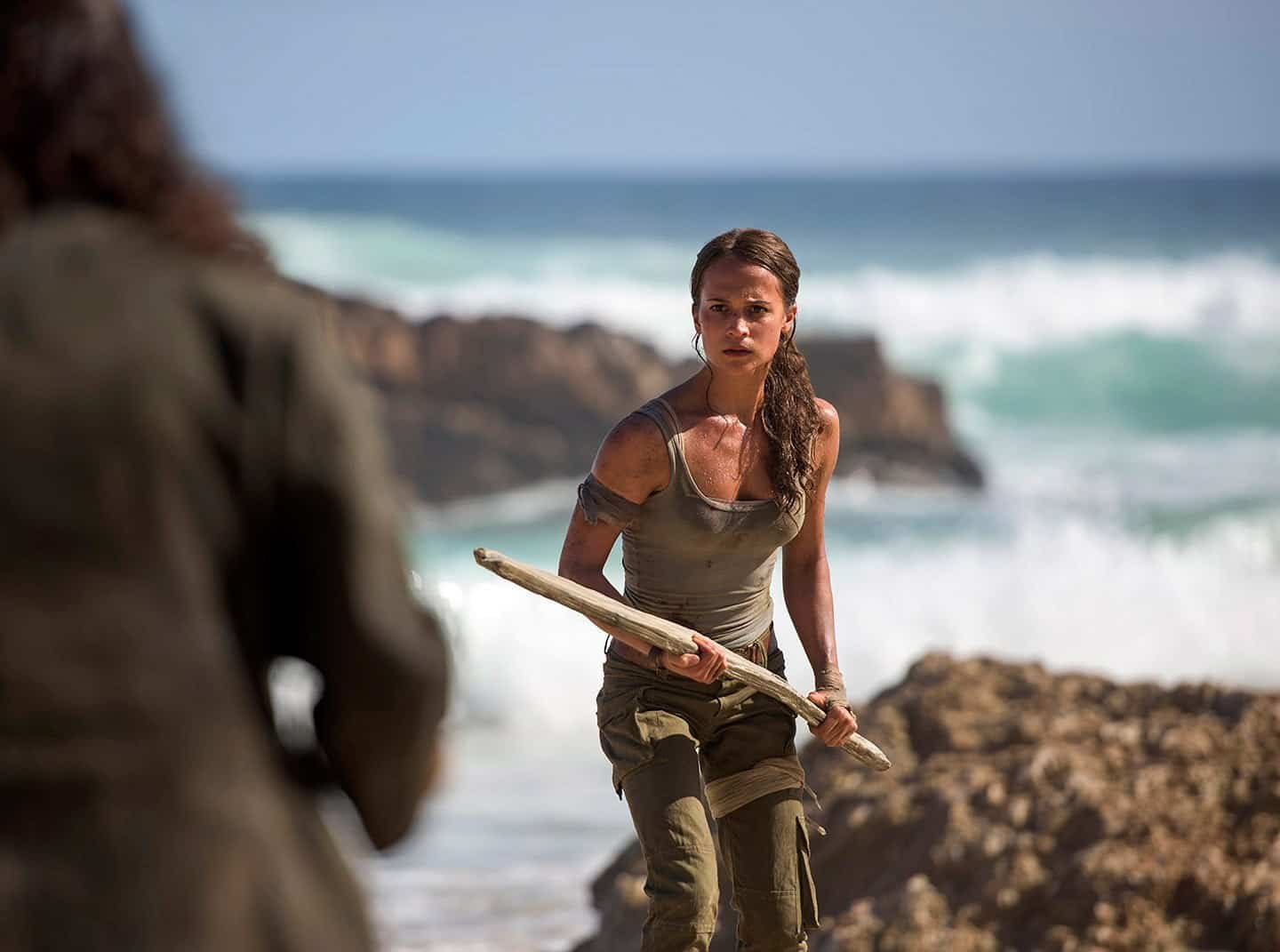 Bild på Alicia Vikander i kommande filmen "Tomb Raider" - bästa filmtipsen 2018