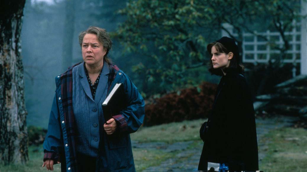 Kathy Bates och Jennifer Jason Leigh i Stephen King-filmen Dolores Claiborne.