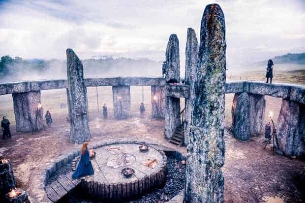 Publicitetsbild med tema druidrna från serien Britannia