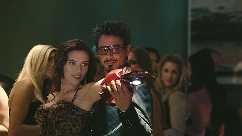 Scarlett Johansson och Robert Downey Jr. i Iron Man 2.