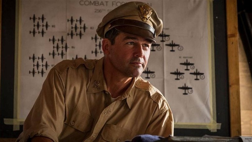 Kyle Chandler som Colonel Cathcart i "Catch-22".