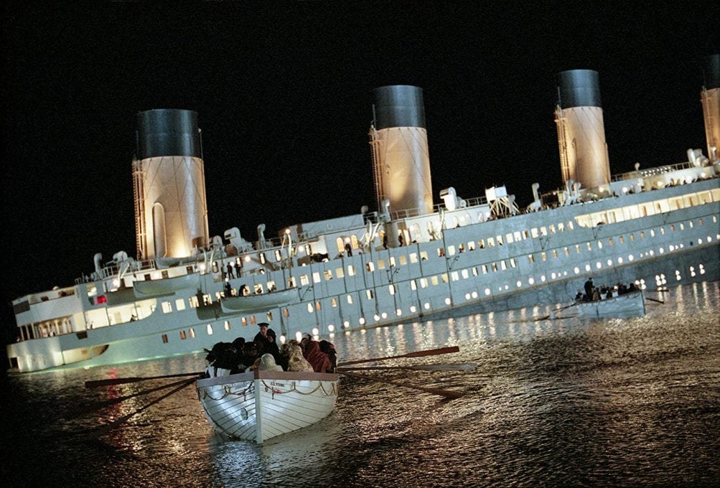 Titanic sjunker.