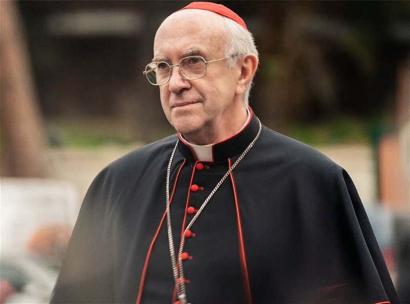 Jonathan Pryce i "The Two Popes". 