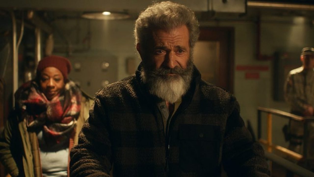 Trailer: Jultomten Mel Gibson jagad av lönnmördare i Fatman