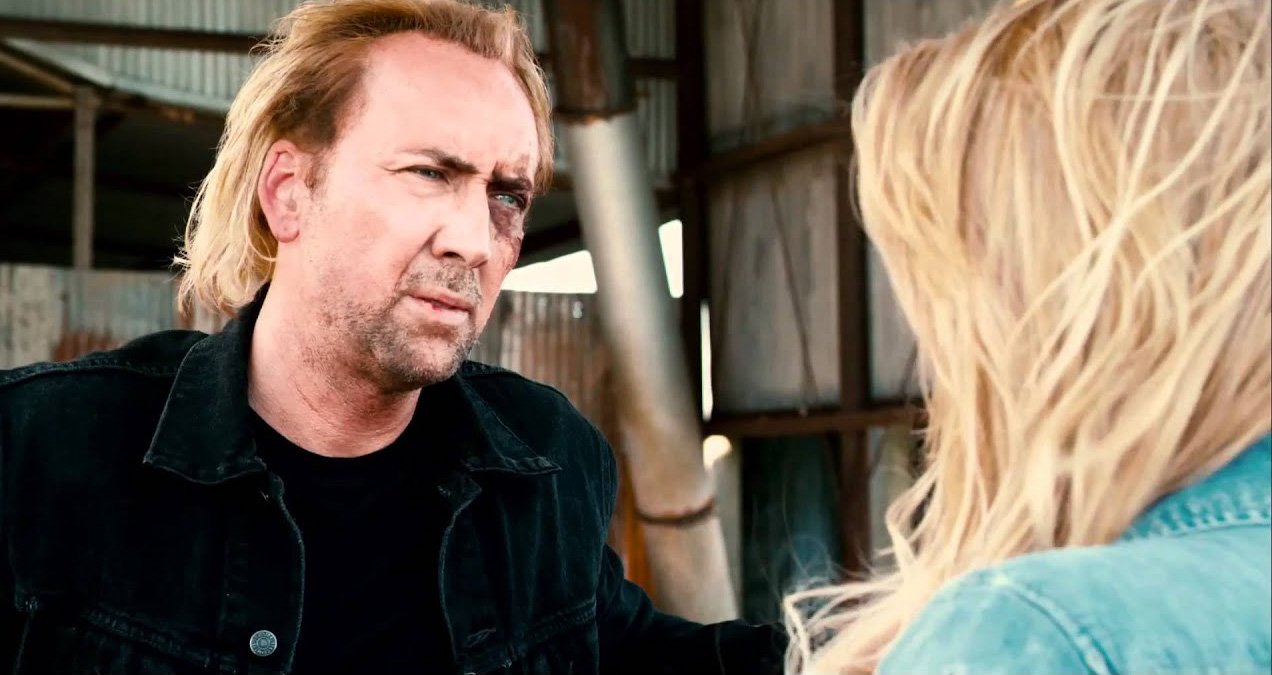 Det verkar finns en korrelation mellan hur dålig filmen är och hur fånig peruken är när det kommer till filmer med Nicolas Cage. I Drive Angry är den exempelvis utomordentligt ful och fånig. Foto: Summit Entertainment.
