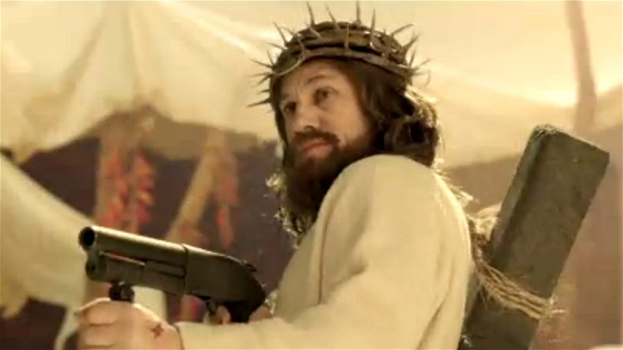 Christoph Waltz som en hämnande Jesus Kristus i en sketch från Saturday Night Live. Foto: NBC.
