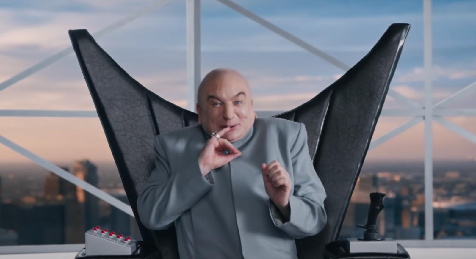 Se Mike Myers återvända som Dr. Evil i ny reklamfilm