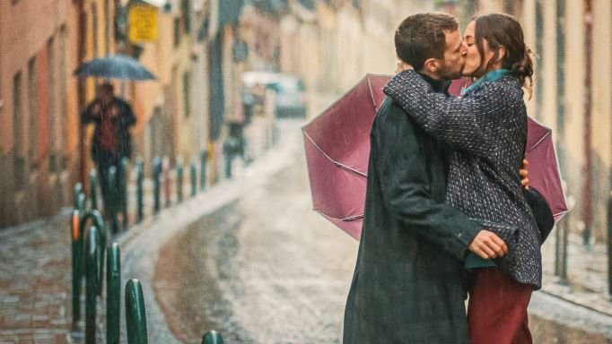 Premiär för Kärlek vid första kyssen på Netflix