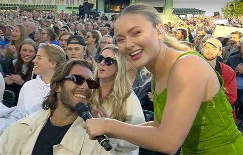 Fansens reaktion på Zara Larssons kupp i Allsång på Skansen: "Big ups till henne"