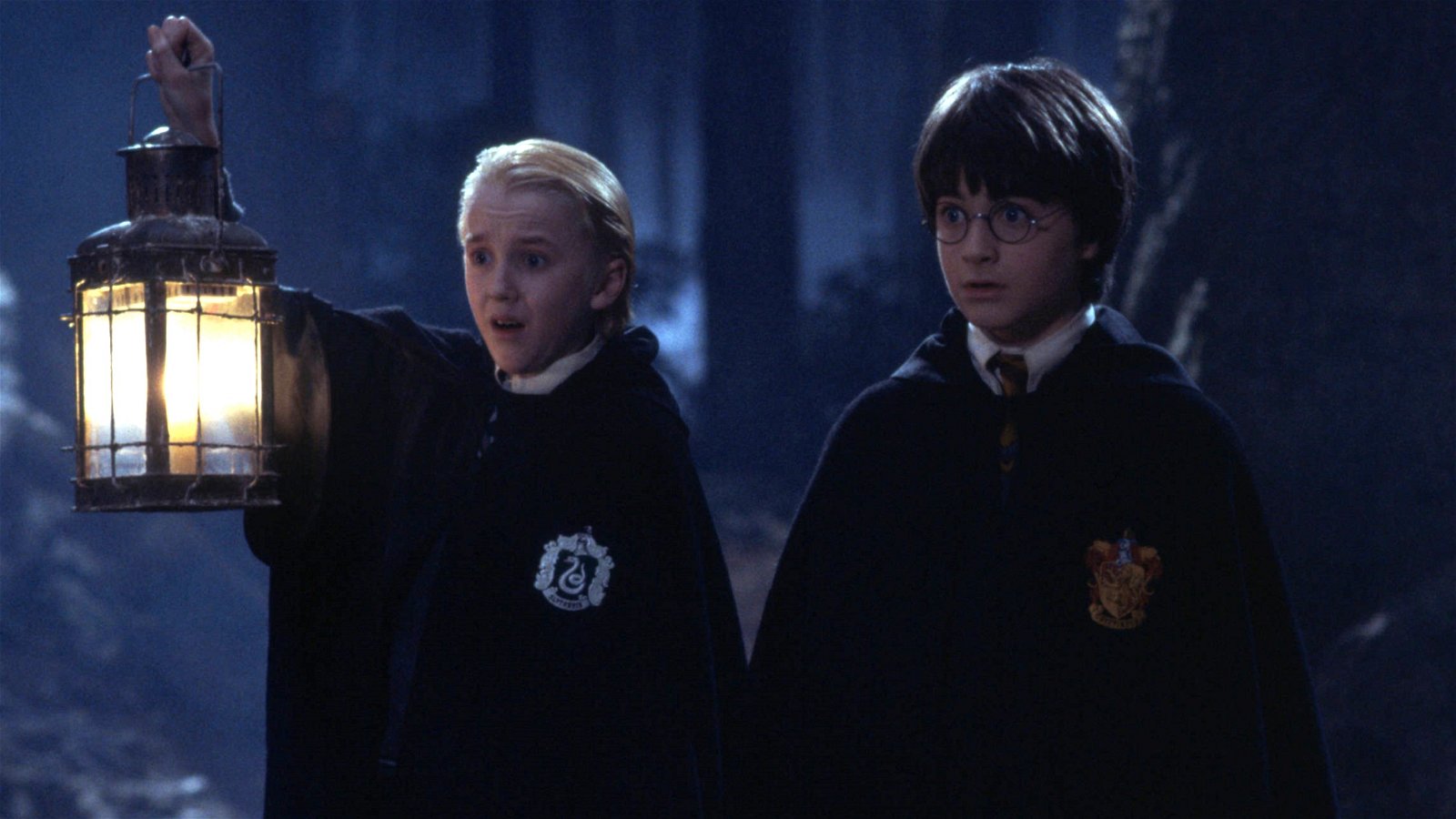 Daniel Radcliffe googlar sig själv och läser fanfiction om Harry Potter