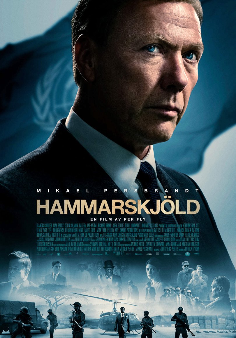 Kolla in den läckra postern till Hammarskjöld med Mikael Persbrandt