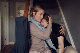 Recension: I Am… (Säsong 3, avsnitt 1) – Kate Winslet spelar mot sin dotter