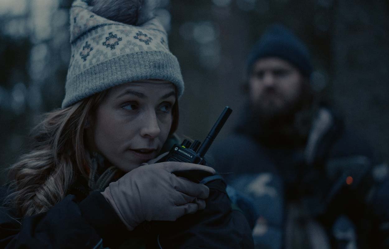 Recension: Ur mörkret (2024) – lyckad svensk skräckfilm