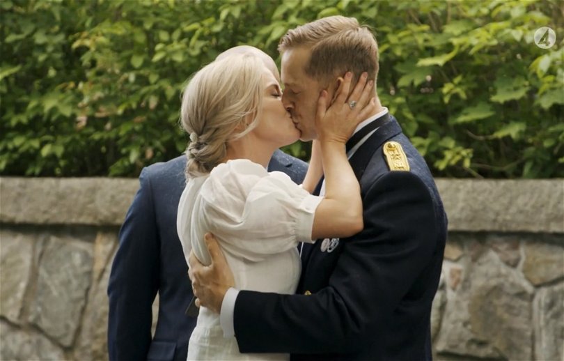 Arvid gifter sig med Ida i Gift vid första ögonkastet. Foto: TV4 / SVT