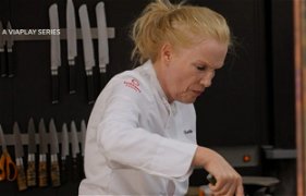 Gunilla Persson brister i rollen som restaurangchef: ”Det här är katastrof!”