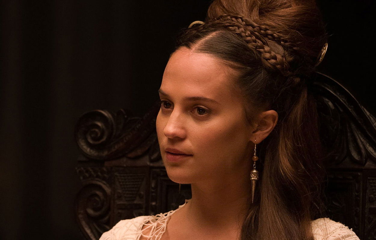 Alicia Vikander in Aclaided Major Film on Svt Play：「完全に実行された」