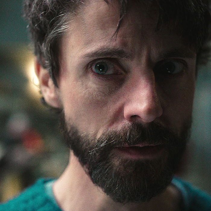 Brittisk thriller baserad på dansk bästsäljare kommer nu till Netflix