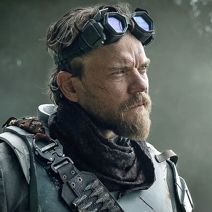Mikael Persbrandt ersatt av dansk i ”slående” serie som nu är tillbaka